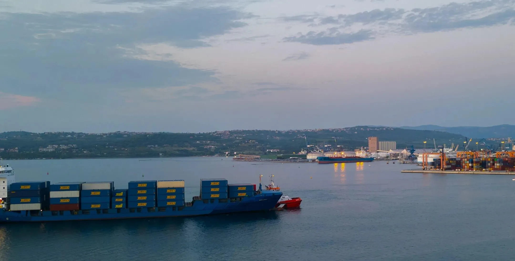 Moov Logistics's cover photo