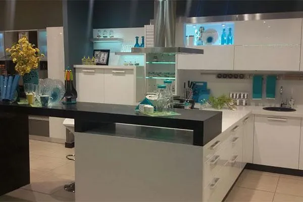 bakshikitchensandinteriors's cover photo