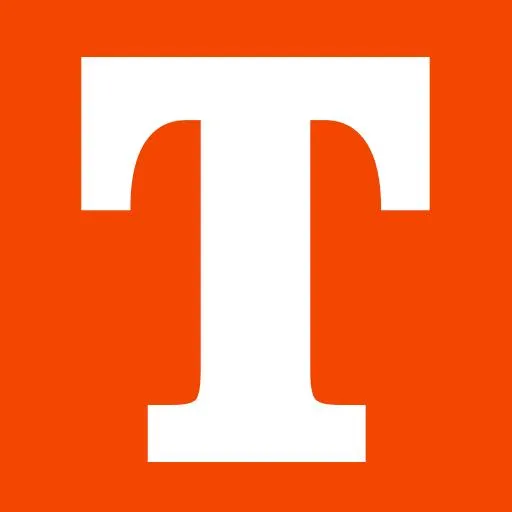 techlurax's cover photo